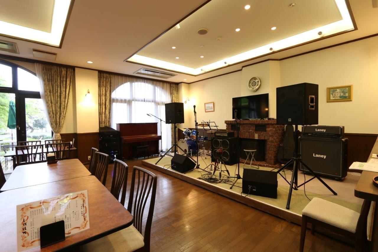 Reposer Makino 3* Takashima